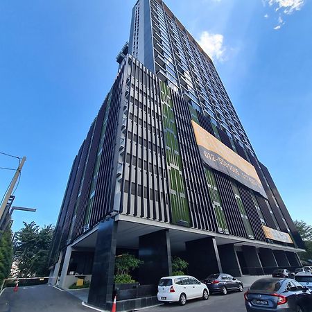 Beacon Executive Suites - Penang Джорджтаун Экстерьер фото